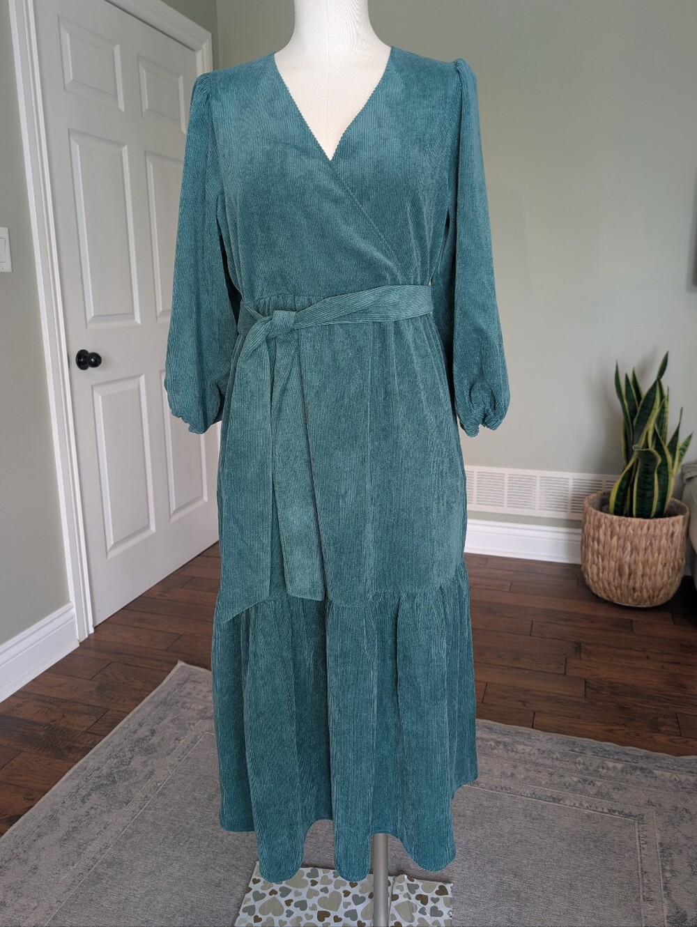 Smash + Tess Calista Corduroy Midi Dress Posy Green Tie Waist Puff Sleeve Size S
